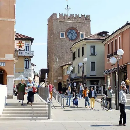 Cozy In The Mainland Of Venice